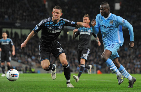 让皇马陷入 让皇马陷入